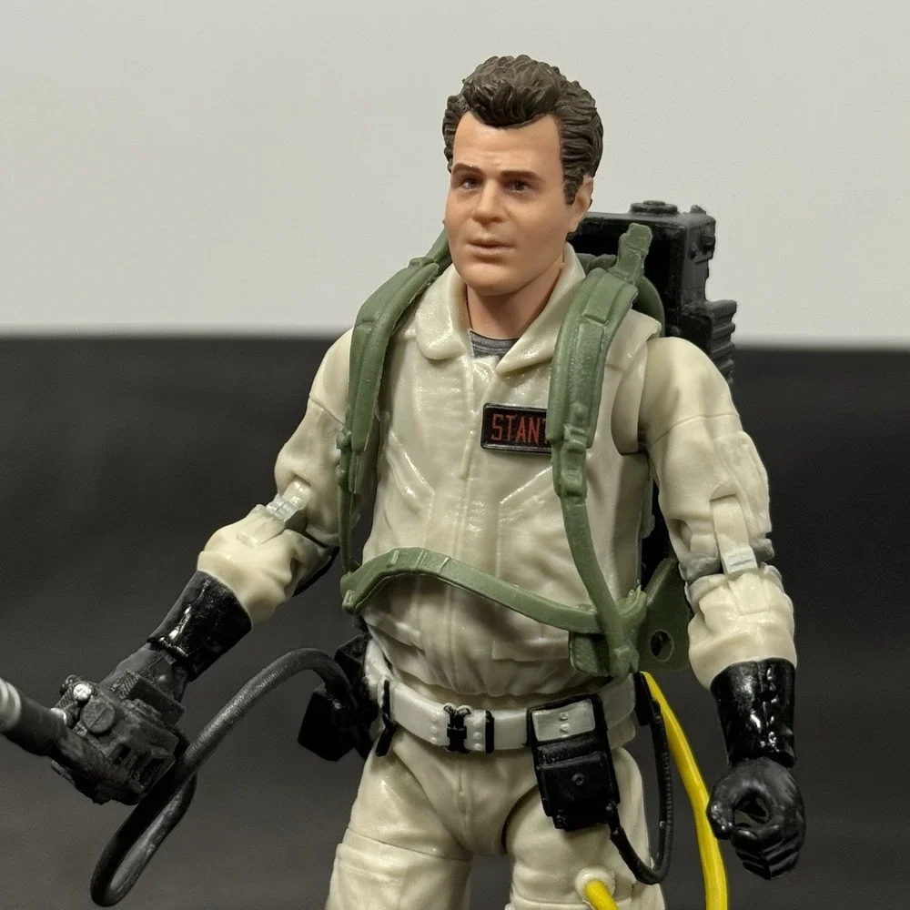 Hasbro Ghostbusters Ray Stantz Action Figure Kids 6 Inch Tan Ecto-1 Mini Vehicle